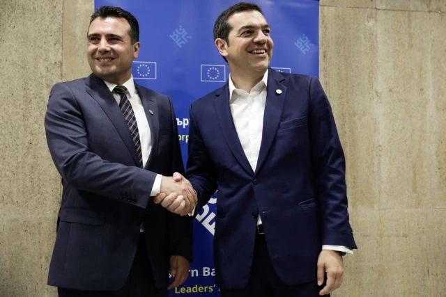 Τι φοβούνται Τσίπρας και Ζάεφ την επόμενη ημέρα του συμβιβασμού